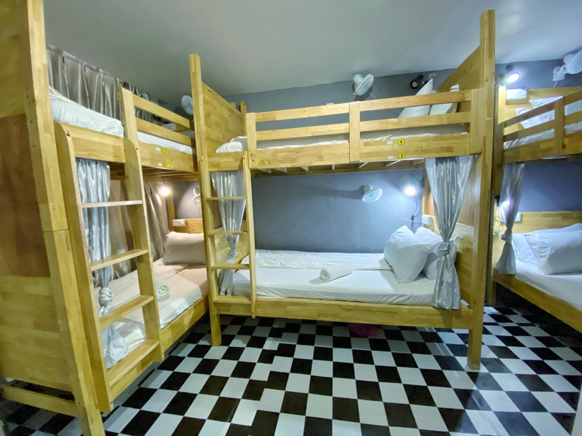 The 60 Hostel George Town Buitenkant foto