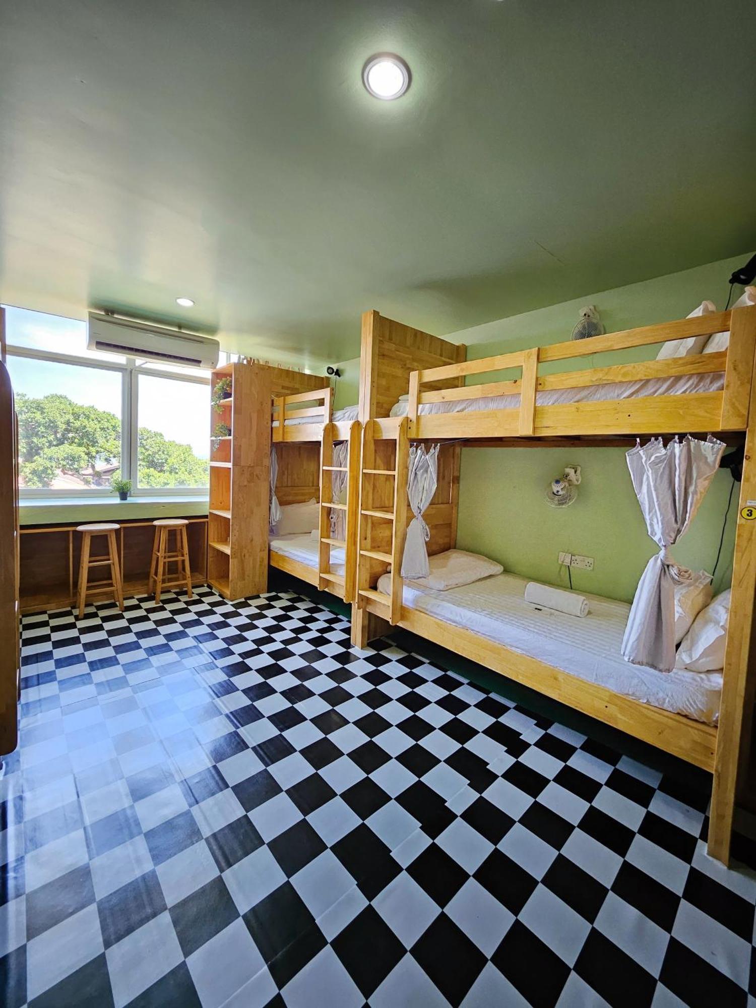 The 60 Hostel George Town Buitenkant foto