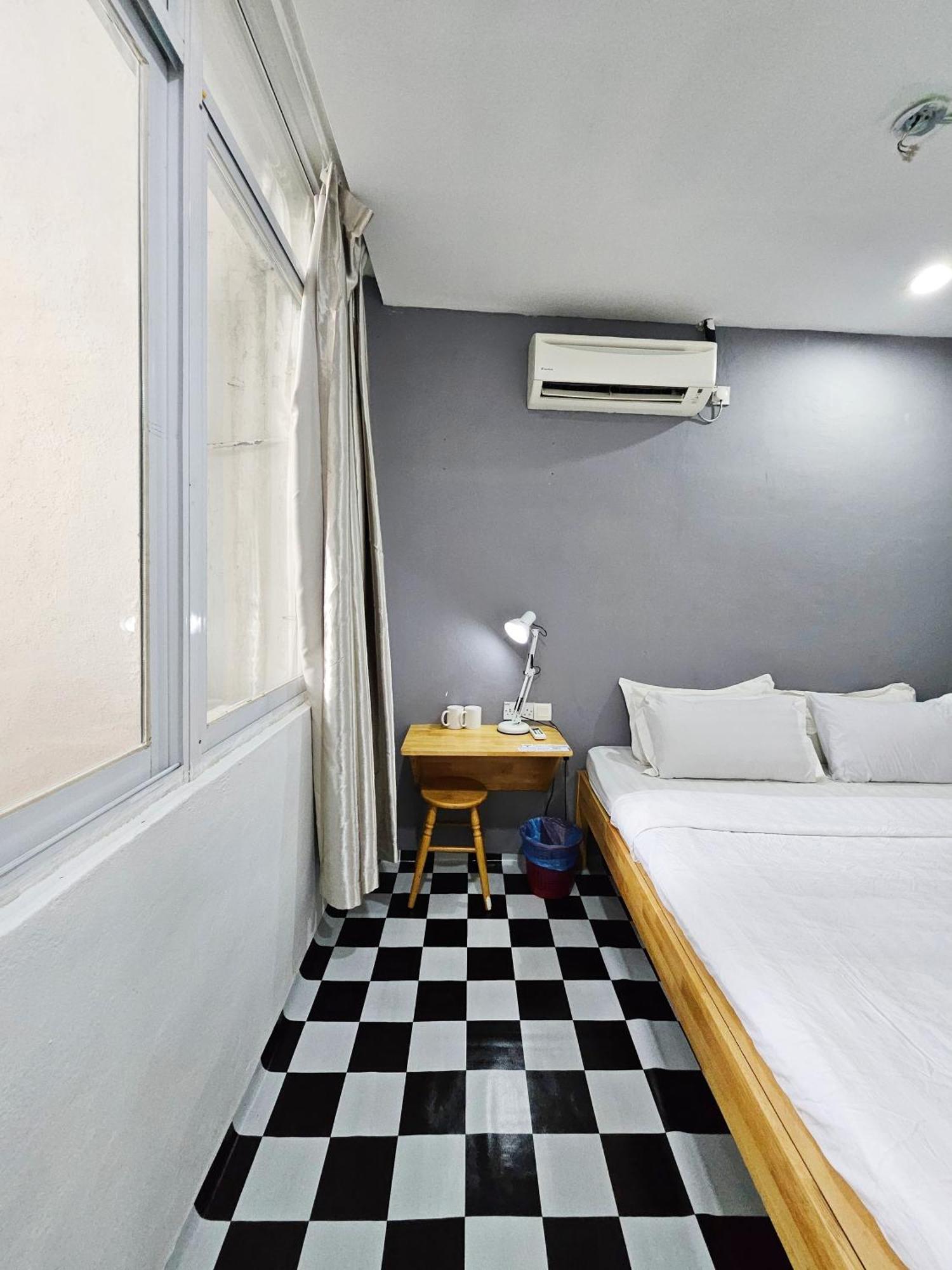 The 60 Hostel George Town Buitenkant foto