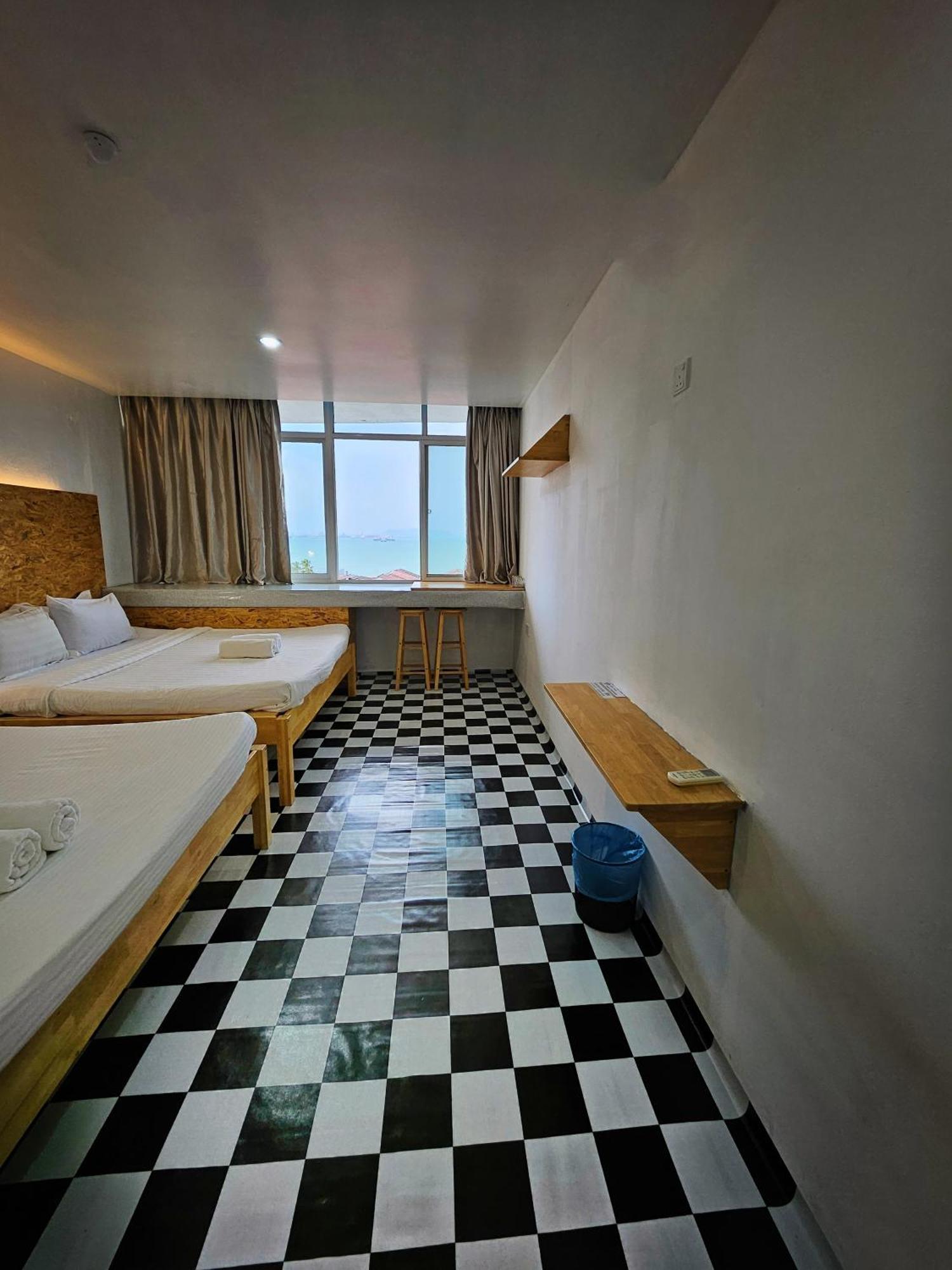 The 60 Hostel George Town Buitenkant foto