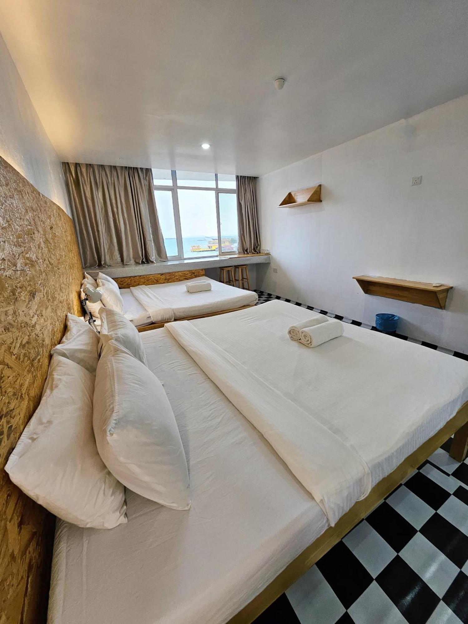 The 60 Hostel George Town Buitenkant foto